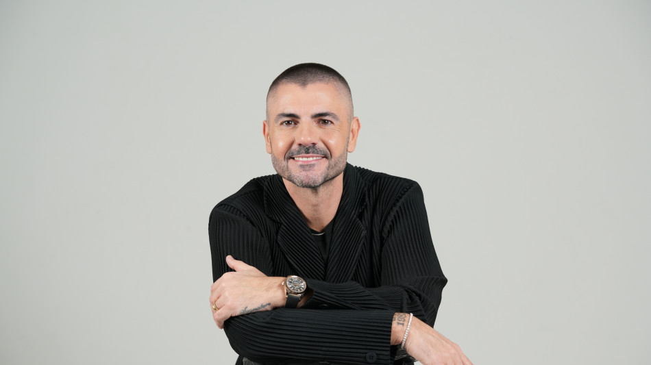  Gianni Fiorellino, tanti ospiti al concerto in piazza Carlo di Borbone a Caserta 