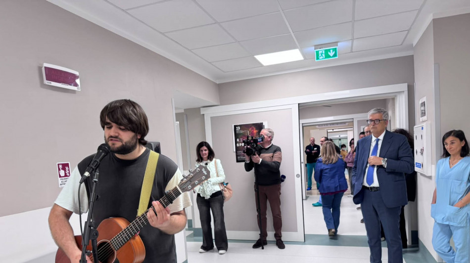  Cantanti arrivano in corsia, a Cosenza progetto per umanizzazione cure 