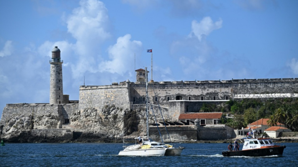  Llegan a Cuba dos veleros con ayuda humanitaria tras ser relocalizados 