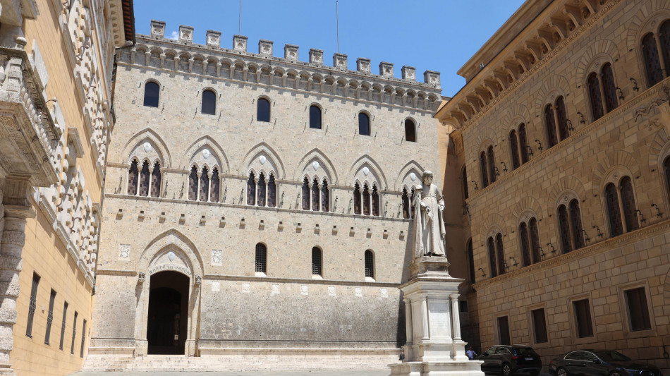  Delfin verso l'appoggio all'offerta di Intesa Sanpaolo per Mps 