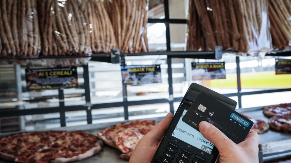  Bankitalia, avanzano pagamenti digitali, balzo bonifici instantanei 