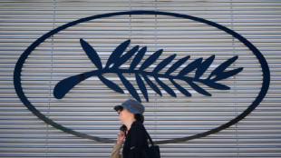 Cinema argentino ganha pr&ecirc;mio em Cannes e ergue a voz contra os cortes de Milei