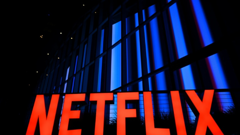  Netflix comprará Warner Bros Discovery por casi 83.000 millones de dólares 