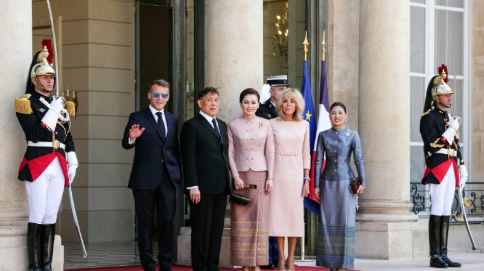  Macron empf&auml;ngt thail&auml;ndischen K&ouml;nig in Paris 