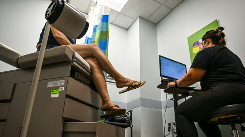  New study probes why chronic pain lasts longer in women 