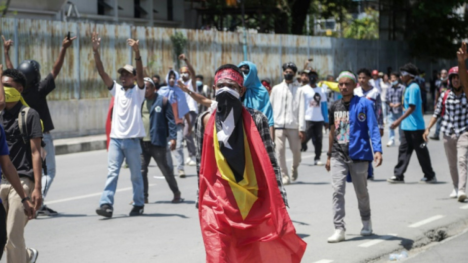 E. Timor police clash with protesters over plan to buy vehicles for MPs