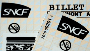 Gr&egrave;ve des contr&ocirc;leurs SNCF: malgr&eacute; l'accord, le r&eacute;veillon de No&euml;l perturb&eacute;