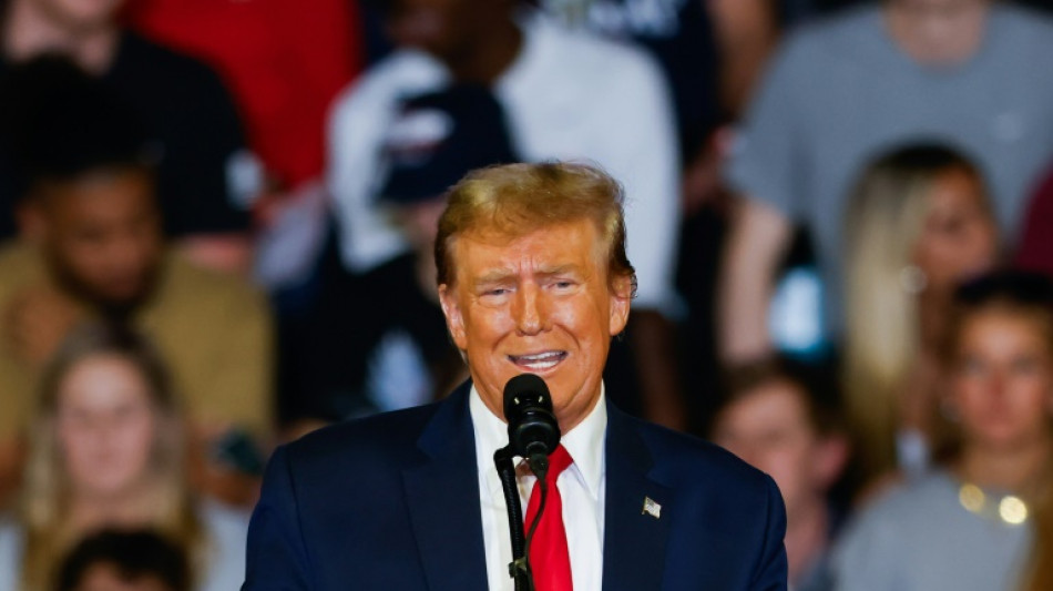 Trump comparece ao tribunal em caso de gest&atilde;o de documentos secretos