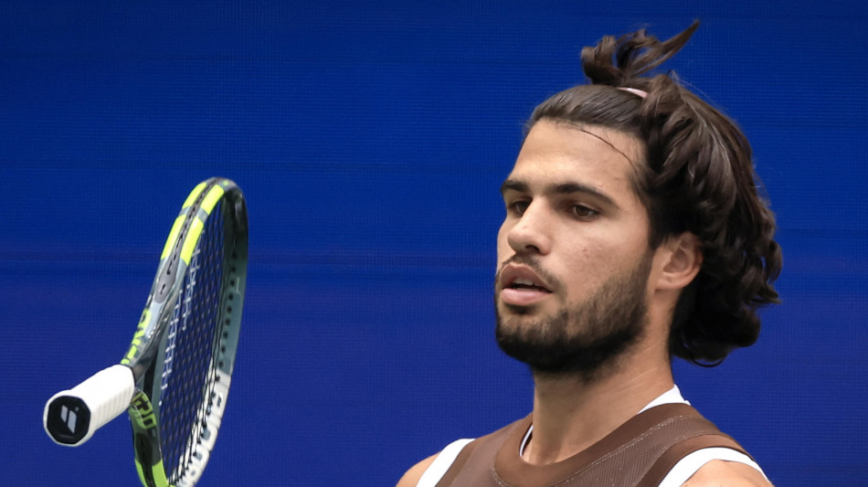  Us Open: Alcaraz agli ottavi ma non convince ancora. Riecco Tsitsipas 