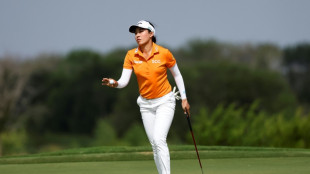 Jeeno Thitikul edges clear as heat takes toll at Women's PGA