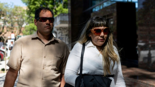 Primeiro julgamento por morte de Maradona tem in&iacute;cio com audi&ecirc;ncia preliminar na Argentina