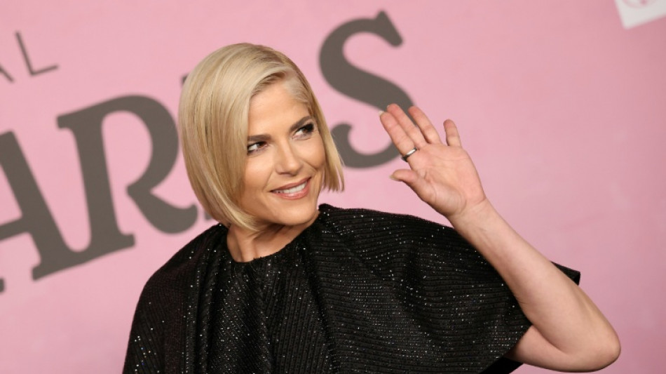  US actor Selma Blair charged with assault after alleged flight altercation 