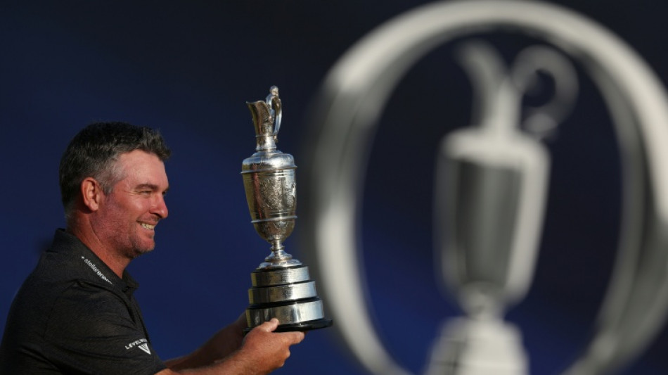  New Zealander Fox birdies last hole for 'surreal' British Open win 