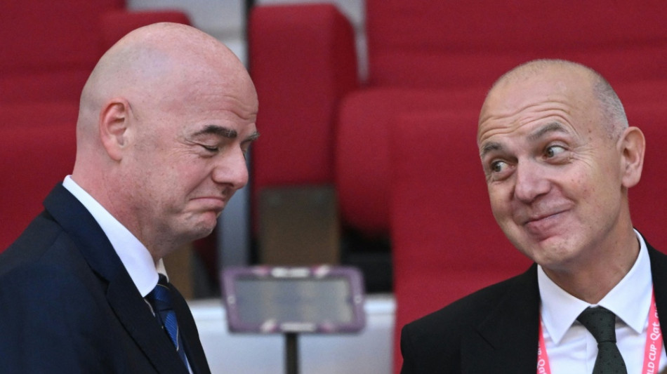  Keine DFB-Stimme f&uuml;r Infantino: "M&uuml;ssen ihn vom Platz stellen" 