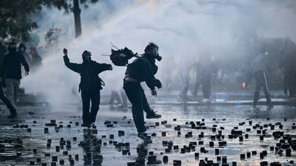  Albanian PM refuses to quit as violent protests enter sixth day 