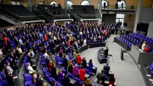 Kanzlerwahl: Kl&ouml;ckner bereitet Einberufung des Bundestags f&uuml;r 6. Mai vor