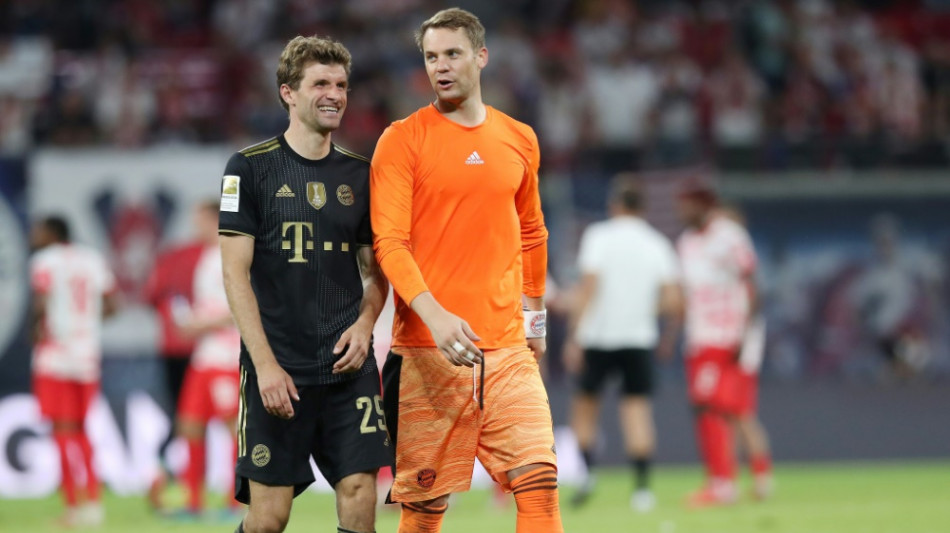 kicker: Einjahresvertr&auml;ge f&uuml;r Neuer und M&uuml;ller