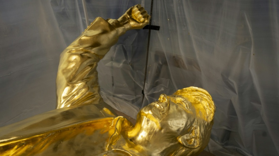  US-Geistlicher verteidigt nach Kritik Segnung goldener Trump-Statue  