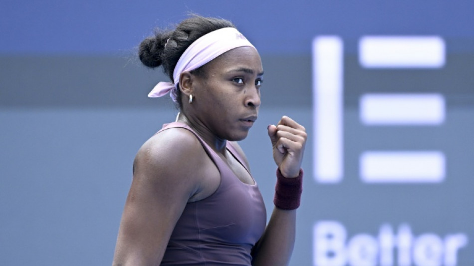  Gauff digs deep to beat Osorio in China Open second round 