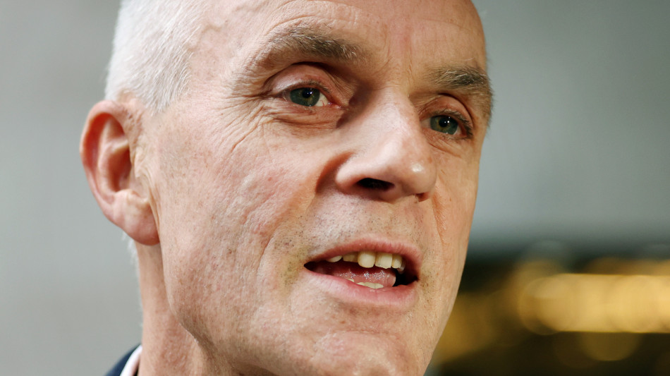 Dg dimissionario della Bbc, 'lottiamo per il nostro giornalismo'