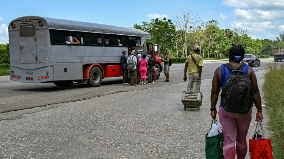  Cuban economy needs 'urgent changes' to overcome crisis: president 