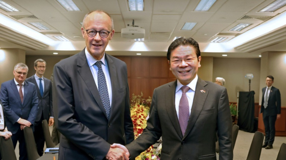  Merz wirbt in Singapur f&uuml;r Investitionsstandorte Deutschland und Europa 