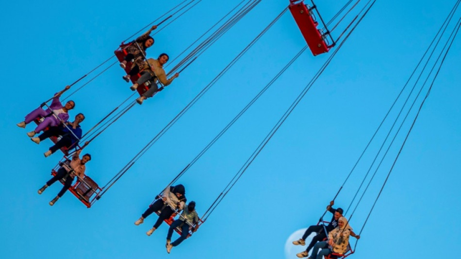 Sechs Verletzte bei Unfall mit Kettenkarussell auf Bayreuther Fr&uuml;hlingsfest 