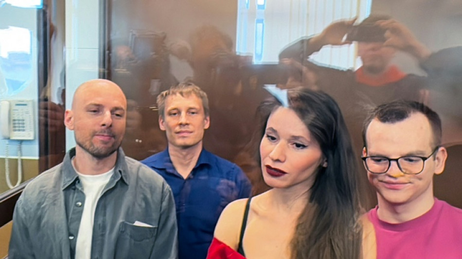 France urges release of jailed Russian journalists who covered Navalny