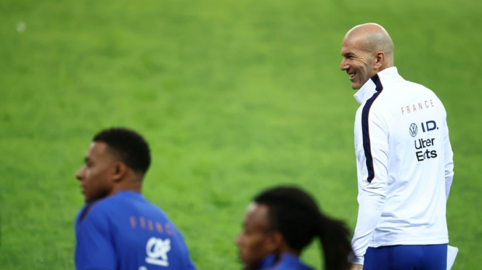  Equipe de France: l'&egrave;re Zidane s'ouvre en Turquie  