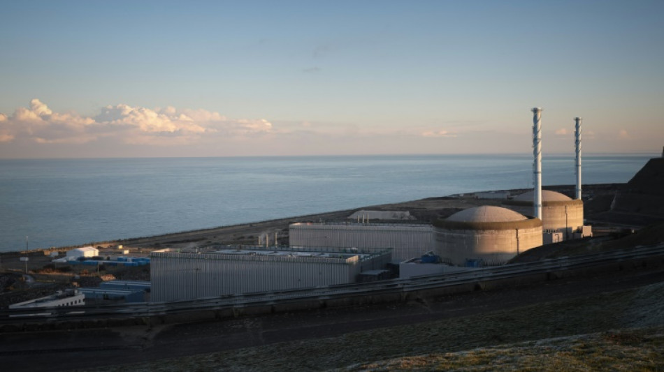 Electriciens et gaziers en gr&egrave;ve, donnent le coup d'envoi de la rentr&eacute;e sociale