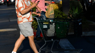 Inflação nos EUA se mantém estável em julho, a 2,7% em 12 meses