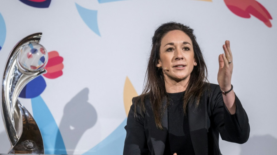  Bericht: Merz holt Ex-Nationalspielerin Ke&szlig;ler ins Kanzleramt 