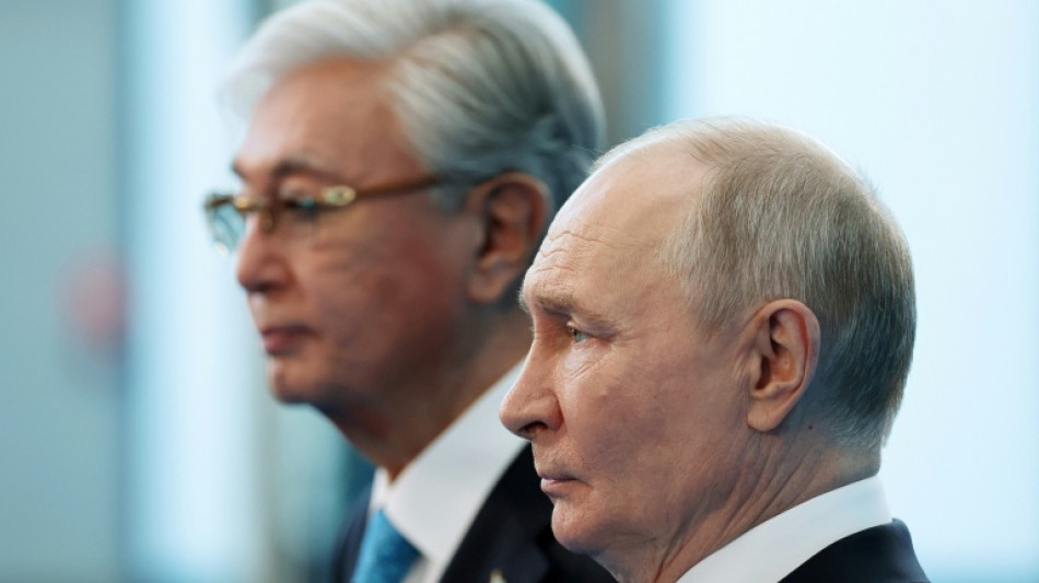  Ukraine strikes Siberia refinery as Kazakh leader tells Putin war should end 