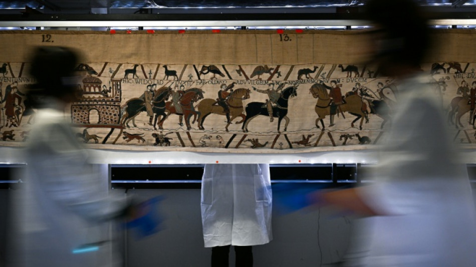  Bayeux tapestry to arrive in London in secret, high-stakes operation  