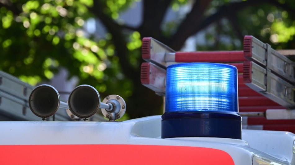  Kleinflugzeug st&uuml;rzt auf Dach von Wohnhaus: Zwei Tote in Niedersachsen 
