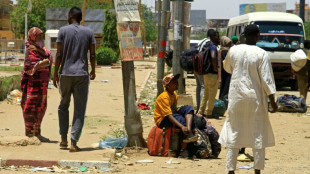 Explosiones sacuden la capital de Sud&aacute;n, pese a la presi&oacute;n internacional por el alto el fuego