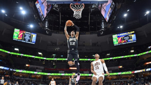 NBA: le tir d&eacute;cisif de Steven Adams permet &agrave; Memphis de remporter sa 11e victoire cons&eacute;cutive