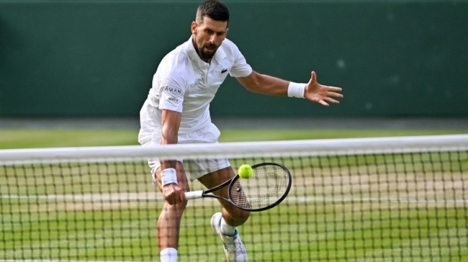 Wimbledon: retrouvailles Sinner-Djokovic en demi-finales, duel Swiatek-Bencic chez les dames