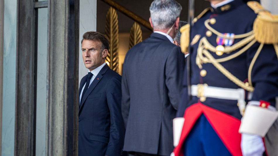 Macron, Usa chiari su partecipazione a garanzie sicurezza