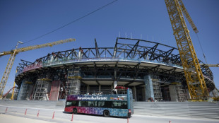 Bar&ccedil;a adia retorno ao Camp Nou e n&atilde;o jogar&aacute; Trof&eacute;u Joan Gamper no est&aacute;dio