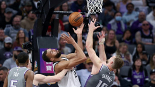 NBA: Jokic et les Nuggets battent Philadelphie, Minnesota g&acirc;che la f&ecirc;te &agrave; Sacramento