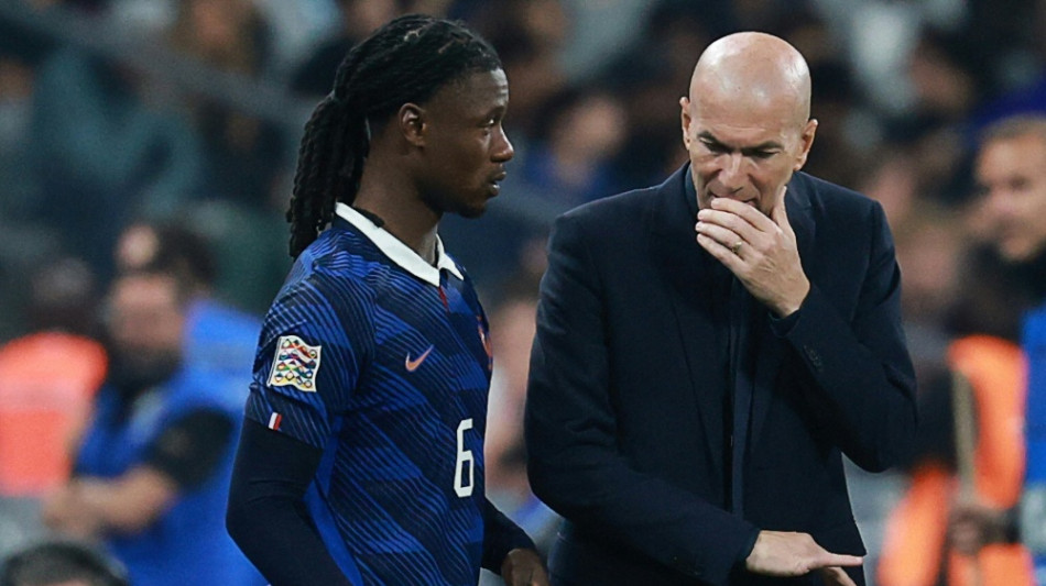  Super-Olise erl&ouml;st Frankreich: Erster Heimsieg f&uuml;r Zidane 