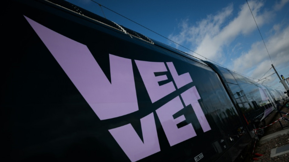 Future concurrente de la SNCF, Velvet d&eacute;voile sa premi&egrave;re rame &agrave; grande vitesse sortie d'usine