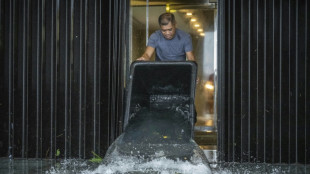 'Major' damage as super typhoon hits US islands