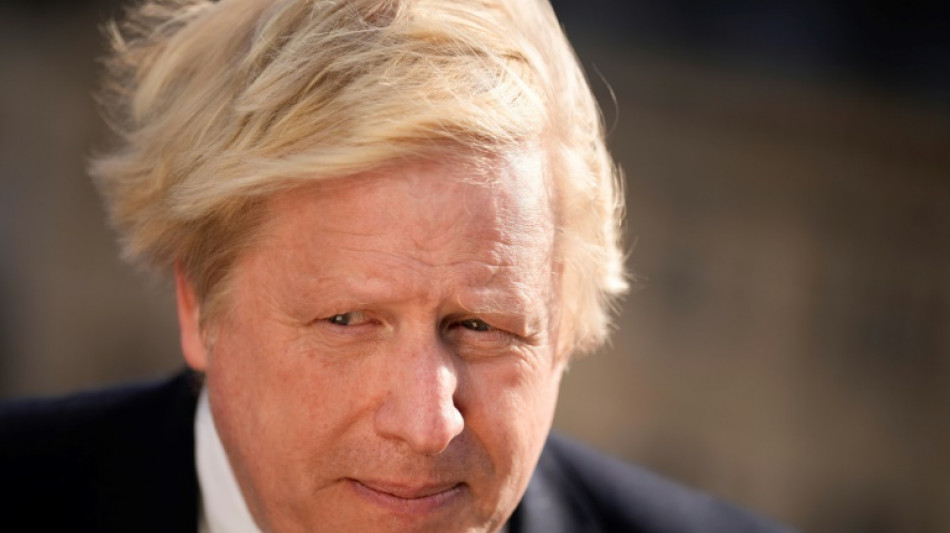 Johnson d&eacute;voile une strat&eacute;gie pour "vivre avec le Covid" d&eacute;j&agrave; critiqu&eacute;e