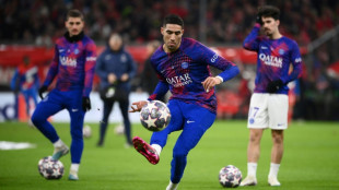 Hakimi, inculpado por violaci&oacute;n, es convocado por Marruecos