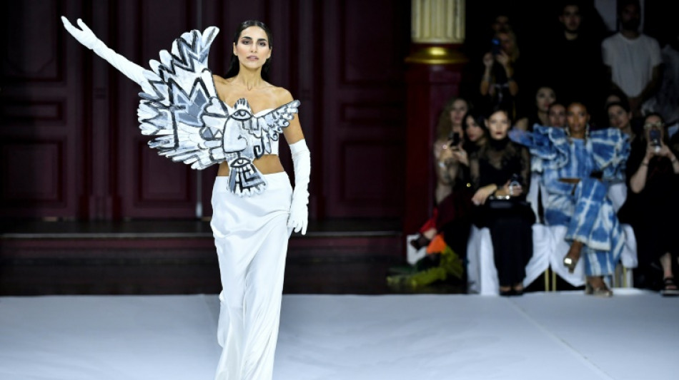 La dise&ntilde;adora Juana Mart&iacute;n rinde su homenaje a Picasso y al cubismo