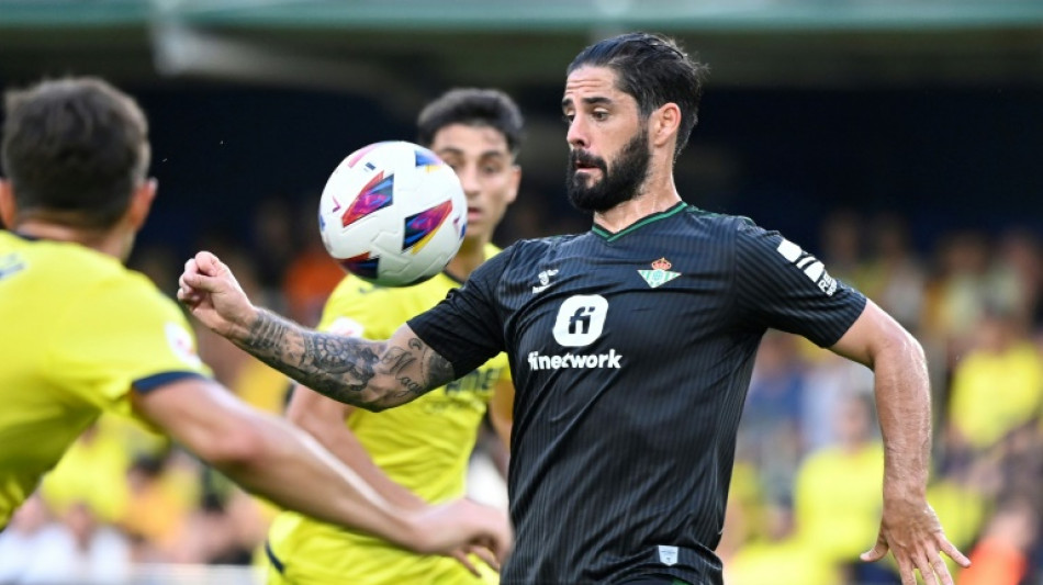 Isco renova com o Betis at&eacute; 2027