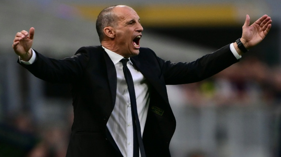  Italie: Allegri se projette sur le long terme avec l'AC Milan et ne se voit pas s&eacute;lectionneur 