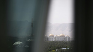 "Violado, encarcelado, torturado": el infierno de ser gay en Turkmenist&aacute;n